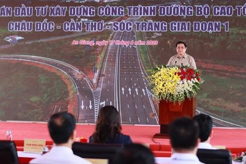 Construction of trans-Mekong Delta expressway kicks off