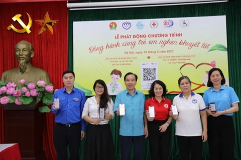 Nearly 836 billion VND raised, over 1 million aided in national humanitarian month