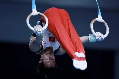 Vietnamese gymnast takes Asian silver, qualifies for world gymnastics championship