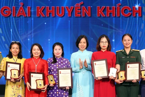 Winners of 17th National Press Awards announced
