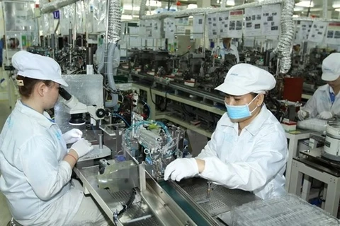 Vietnam’s PMI recovers but still under 50
