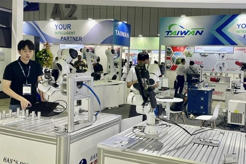 Int’l precision engineering, machine tools expo opens in HCM City