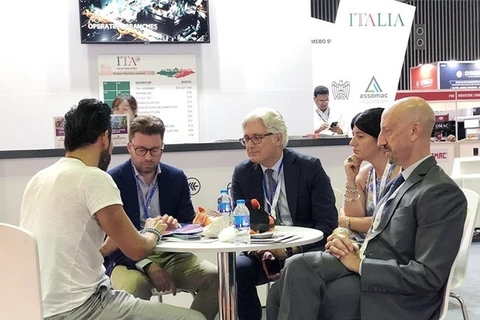 Italy introduces leather, footwear products, technologies in HCM City
