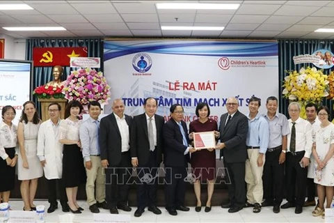 Children’s HeartLink recognises first excellent cardiac centre in Vietnam