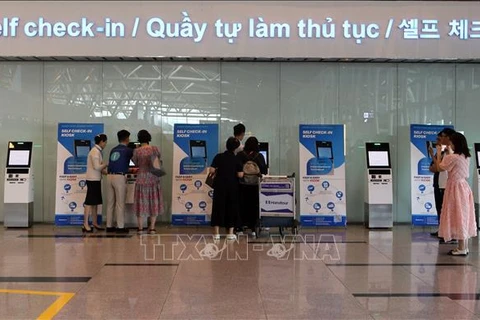 Self-check-in kiosks launched in Da Nang International Airport