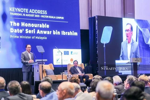 Malaysian PM affirms consistency in East Sea policies