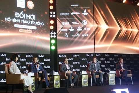 Innovating growth model a requirement for Vietnam: forum