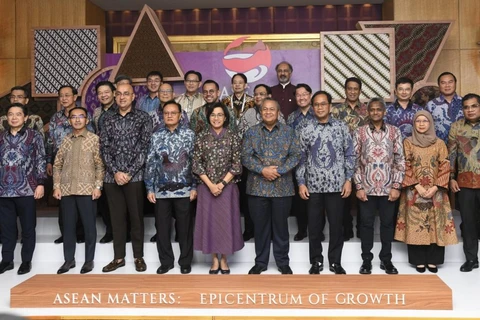 Indonesia calls on ASEAN to stay united against global pressure