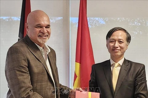 Papua New Guinea wants to upgrade relations with Vietnam: Governor-General