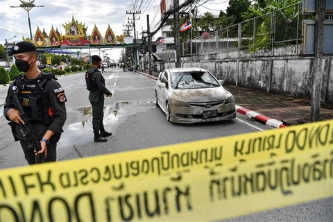Bombs kill two people, injure four in Thailand