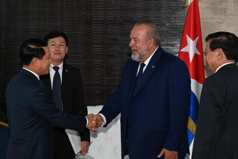 Cuba, Laos promote bilateral relations