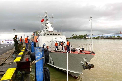Vietnamese, Cambodian navies strengthen friendship