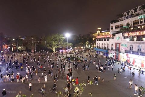 Hoan Kiem lake space, Old Quarter recognised city-level tourist area