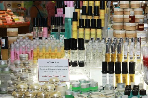Thai cosmetics makers aim to go global 