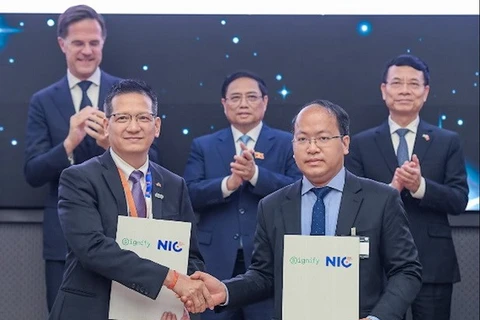 National Innovation Centre, Dutch lighting giant sign MoU