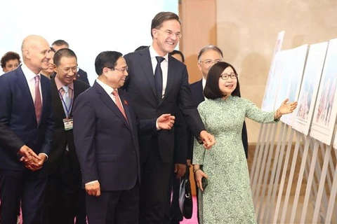 Dutch Prime Minister concludes Vietnam visit
