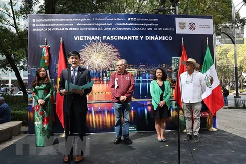  Vietnam's beauty, achievements showcased at Mexico City exhibition