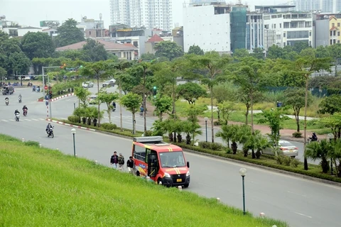 Hanoi launches new bus city tour for sightseeing experience