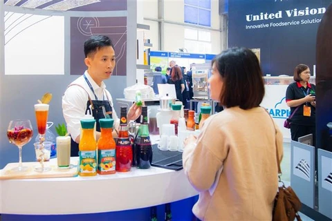 Second Int’l food & hotel exhibition opens in Hanoi