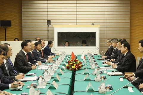 Vietnamese President holds talks with Japanese Prime Minister