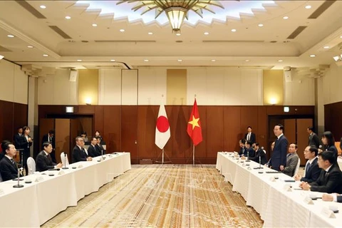 Vietnamese President receives leaders of Japanese prefectures 