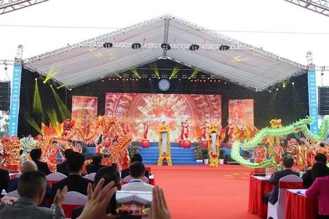 Quang Ninh hosts 15th Vietnam-China international trade, tourism fair