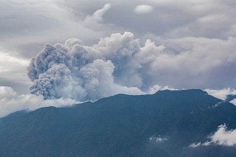 At least 11 hikers dead after Indonesia volcano erupts