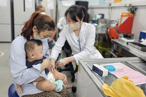 Infants top priority in injection of 5-in-1 vaccine
