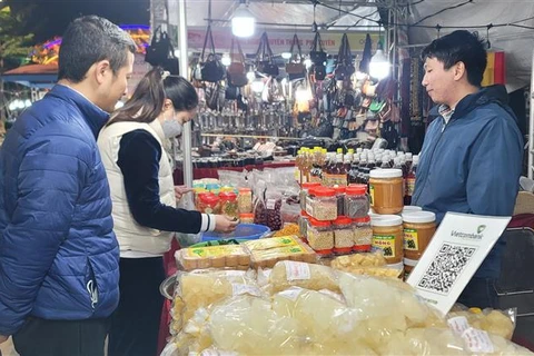 Localities nationwide promote consumption of OCOP products