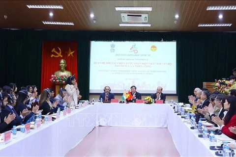 Conference spotlights achievements, outlook of Vietnam-India ties