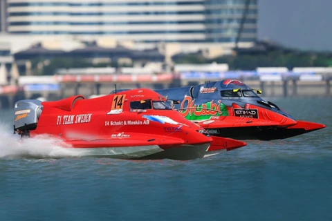 Vietnamese racers to compete in int'l powerboat tournament in Binh Dinh