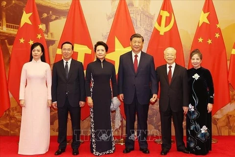 Vietnamese, Chinese leaders exchange greetings on anniversary of diplomatic ties