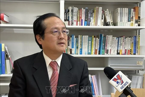 Japanese professor appreciates Vietnam’s culture of valuing human relations