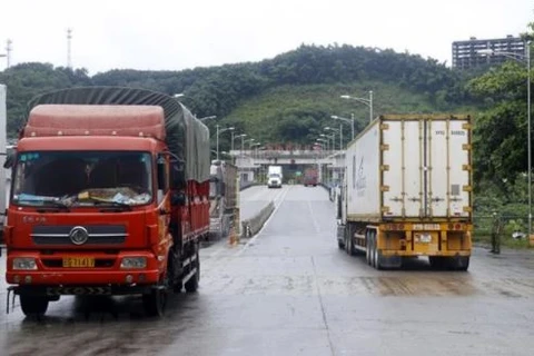 Lao Cai ensures smooth cross-border trade during Tet 
