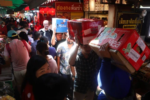 Thai businesses concerned about cheap imported goods