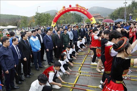 NA Chairman attends ceremony to launch Youth Month, tree-planting festival