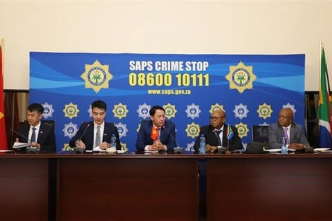 Vietnam, South Africa enhance cooperation in law enforcement