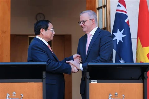 Vietnamese, Australian PMs announce elevation of ties to comprehensive strategic partnership