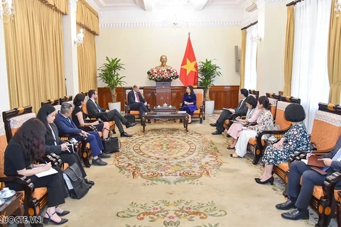 Vietnam, UK agree to better tap cooperation potential