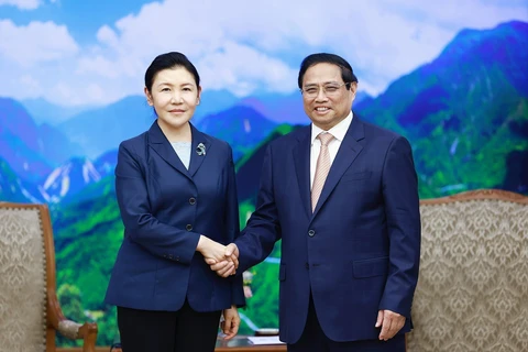 PM urges stronger cooperation between Vietnamese, Chinese Ministries of Justice 