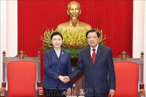 Vietnamese Party official receives Chinese Minister of Justice