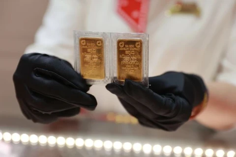Auction for gold bullion starts on April 23