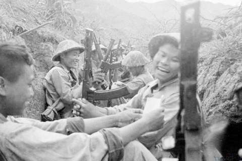 Film screenings, exhibitions to mark Dien Bien Phu Victory