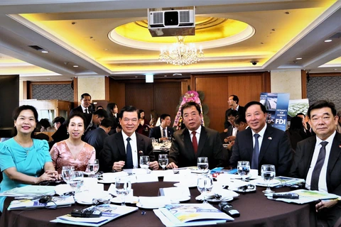 Long An, Dong Nai introduce strengths in RoK