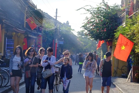 Tourism market busy ahead of Tet holiday 