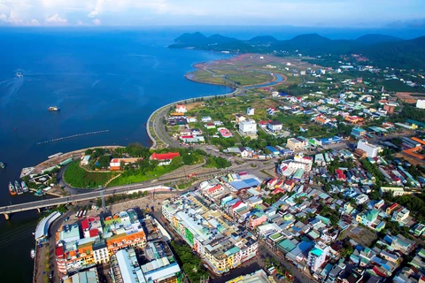 Changes in southwestern city of Ha Tien