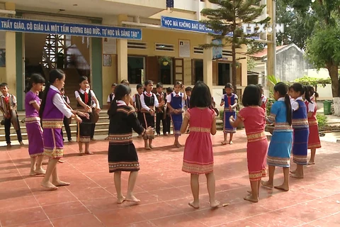 School preserves ethnic traditional values