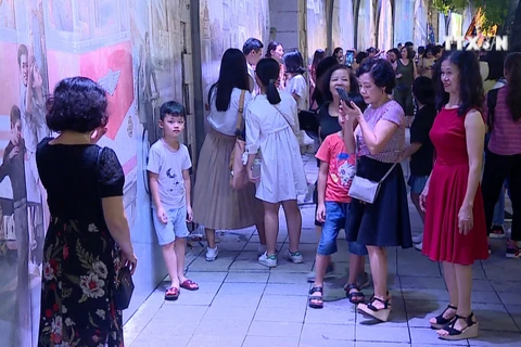 Mural street shines during Mid-Autumn Festival