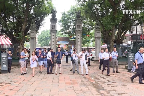 Vietnam aims for 20.5 million foreign tourists in 2020 