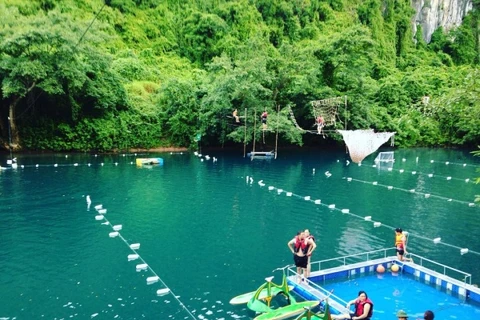 Quang Binh tourism industry makes efforts to overcome difficulties